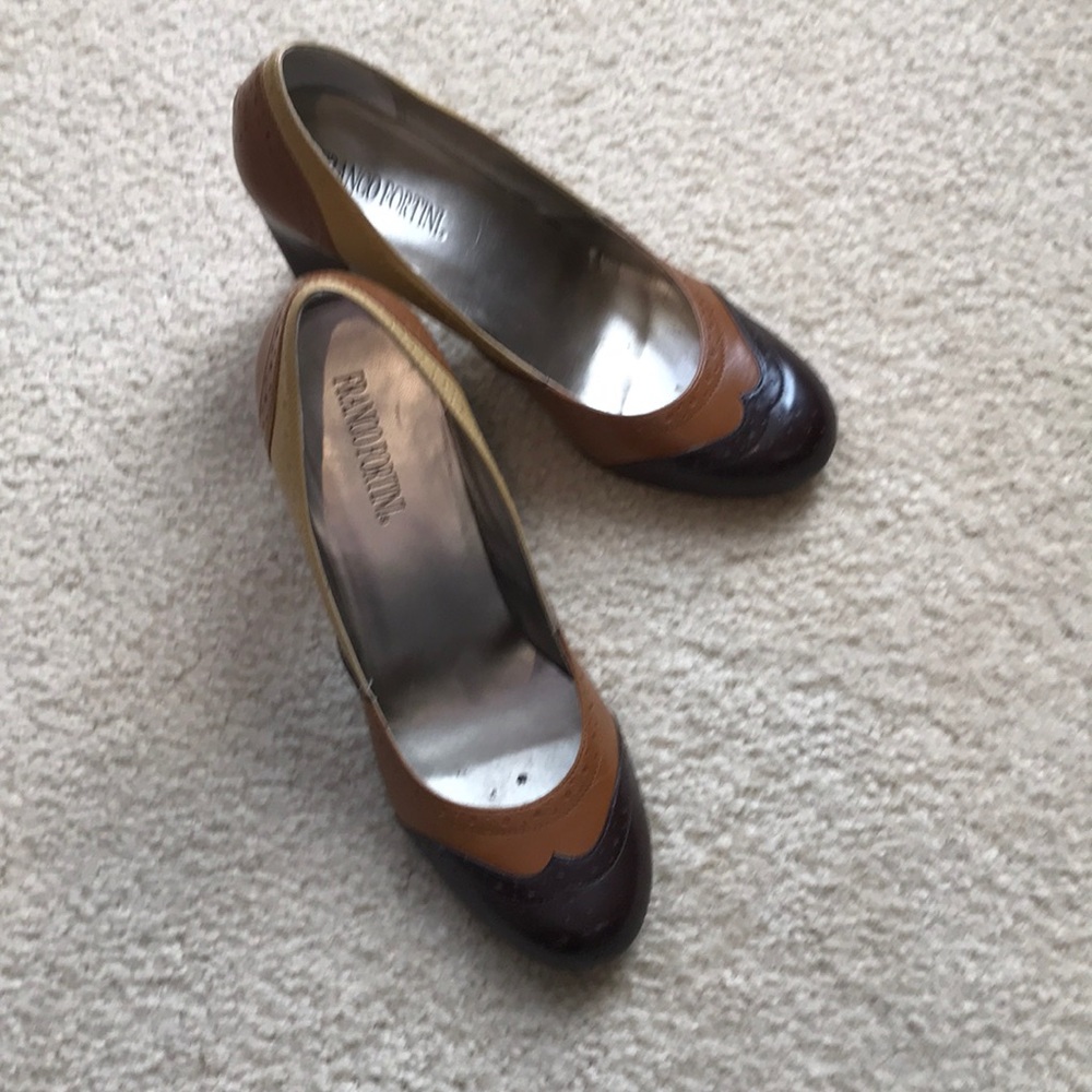 Franco Fortini brown wingtip heels